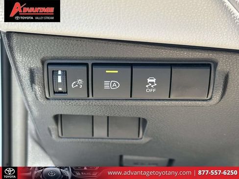 Certified 2026 Toyota Corolla Cross L AWD/4WD image 24