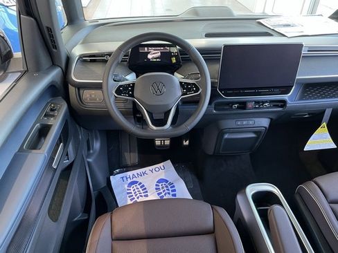 New 2025 Volkswagen ID. Buzz Pro S image 21