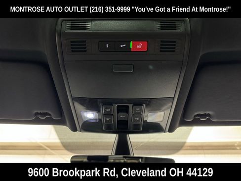 Used 2020 Volkswagen GTI SE image 27