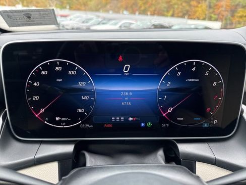 Certified 2025 Mercedes-Benz GLC 300 4MATIC image 12