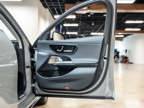 Used 2024 Mercedes-Benz E 350 4MATIC Sedan w/ Driver Assistance Package image 54