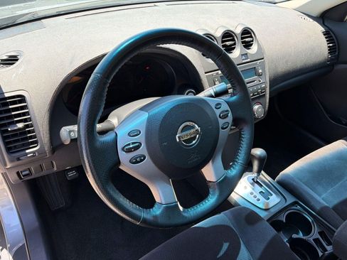 Used 2008 Nissan Altima 2.5 S w/ Convenience Plus Pkg FWD image 4