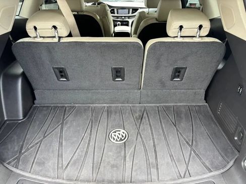 Used 2019 Buick Enclave Premium AWD/4WD image 14
