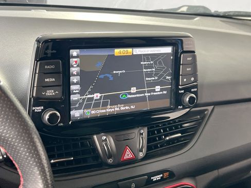 Used 2018 Hyundai Elantra GT Sport w/ Sport Tech Package 04 image 13