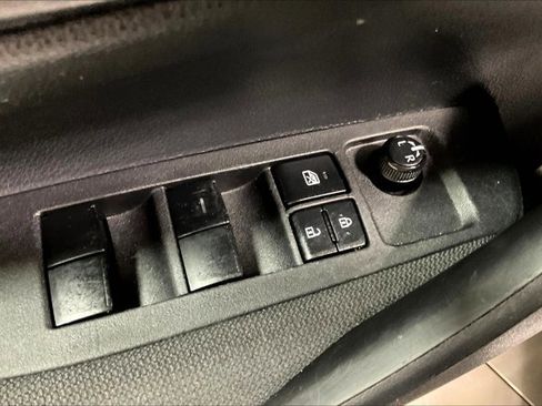 Certified 2024 Toyota Corolla LE image 39