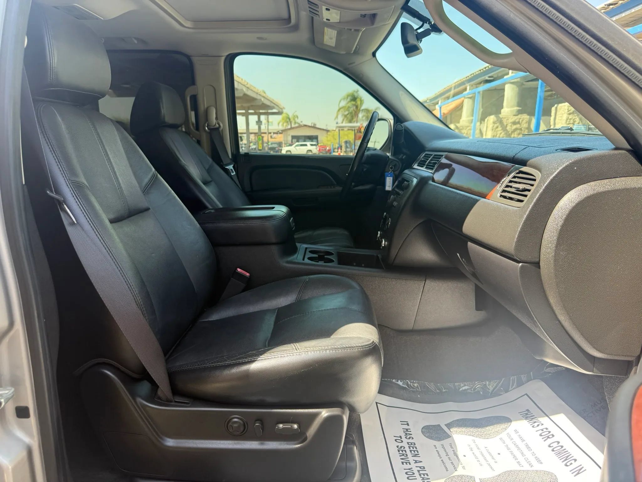 Used 2007 GMC Yukon SLT w/ SLT Preferred Equipment Group RWD image 17