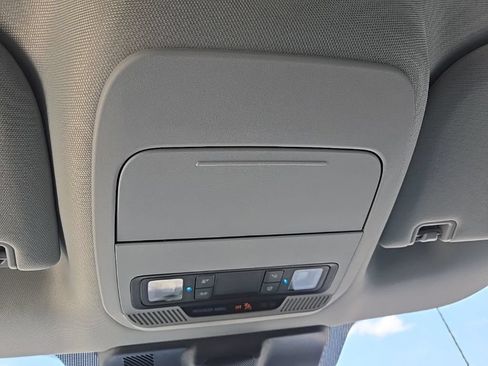 Used 2024 Ford F150 XLT AWD/4WD image 77