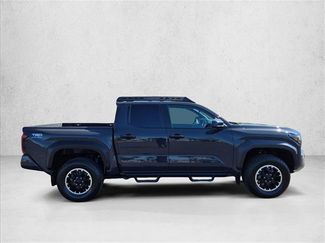 Used 2024 Toyota Tacoma TRD Off-Road AWD/4WD video 4
