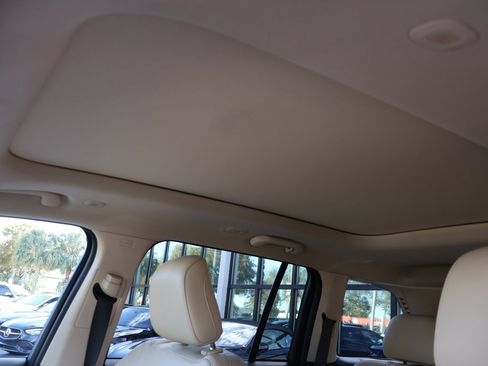 Used 2022 Jeep Grand Cherokee Limited w/ Trailer Tow Prep Group (B) image 22