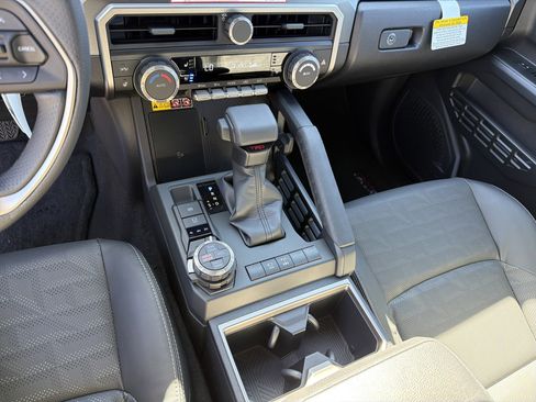 New 2026 Toyota 4Runner TRD Off-Road Premium image 32