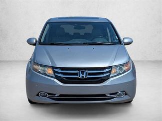Used 2016 Honda Odyssey Touring Elite video 2