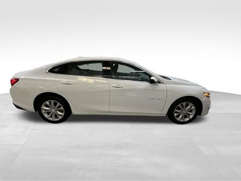 Used 2024 Chevrolet Malibu LT FWD image 15