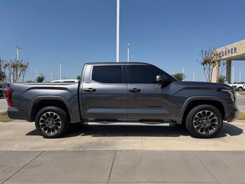 Used 2022 Toyota Tundra Limited AWD/4WD image 18