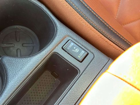 Used 2019 Nissan Rogue SL w/ Premium Package image 32