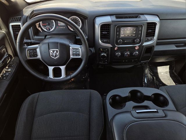 Used 2024 RAM 1500 Warlock AWD/4WD image 8