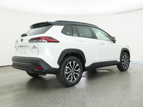 New 2026 Toyota Corolla Cross SE image 25