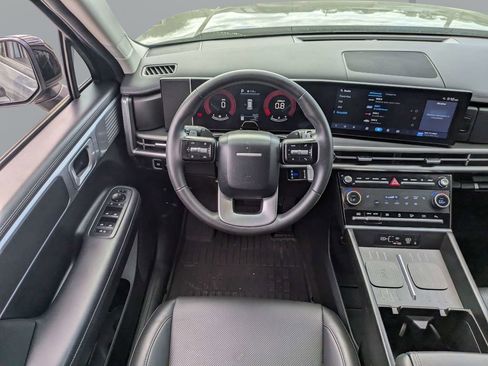 Used 2025 Hyundai Santa Fe XRT image 17