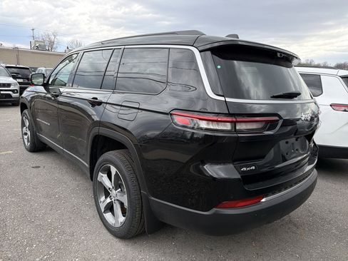 New 2026 Jeep Grand Cherokee L Limited AWD/4WD image 5
