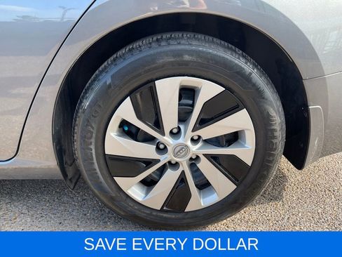 Used 2024 Nissan Altima 2.5 S FWD image 23