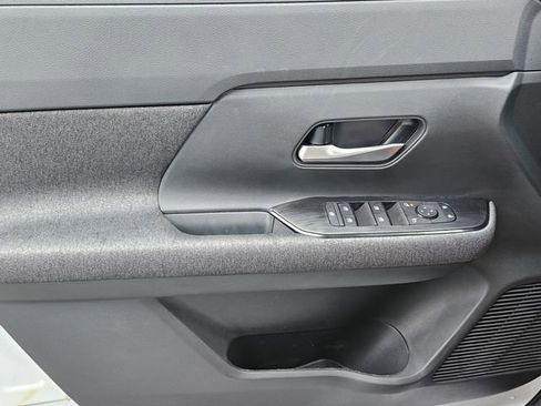 New 2026 Nissan Kicks SV image 27