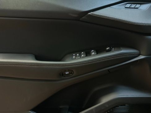 New 2026 Jeep Cherokee Overland w/ Advanced Pro Tech Group AWD/4WD image 10
