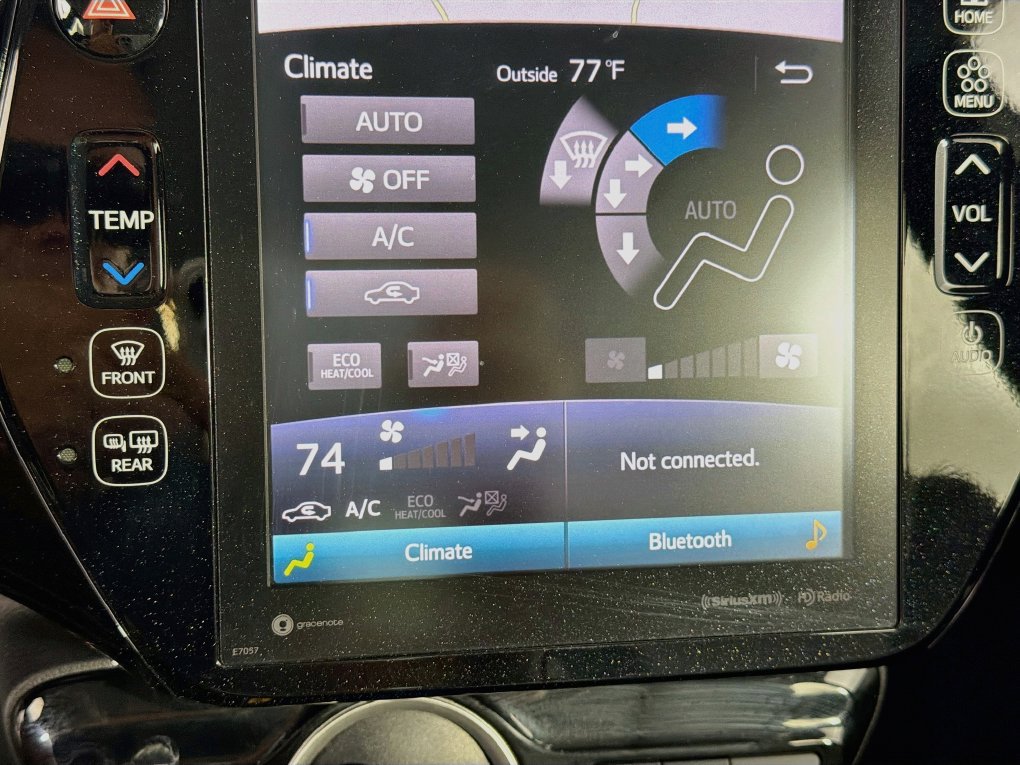 Used 2020 Toyota Prius Prime XLE FWD image 21