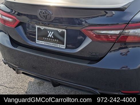 Used 2022 Toyota Camry XSE AWD/4WD image 9