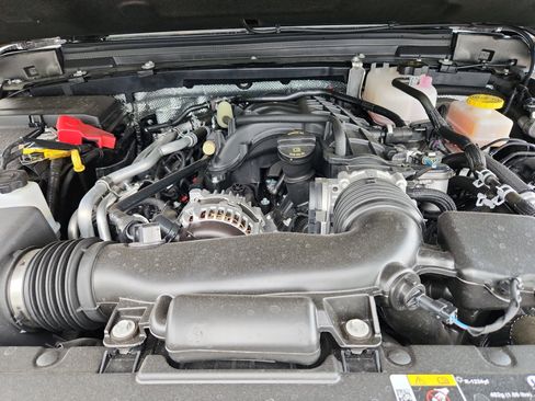 New 2024 Jeep Wrangler Unlimited Rubicon w/ Convenience Group image 21