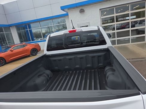 Used 2019 Ford Ranger XLT w/ Equipment Group 302A Luxury image 5
