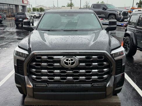 Used 2023 Toyota Tundra Platinum AWD/4WD image 3