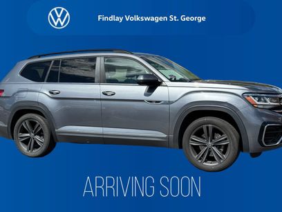Used 2021 Volkswagen Atlas SE w/ Panoramic Sunroof Package