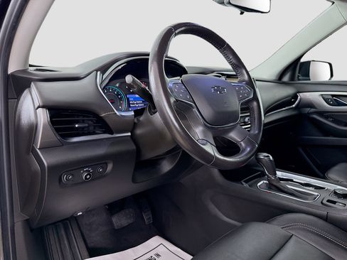 Used 2020 Chevrolet Traverse RS FWD image 9
