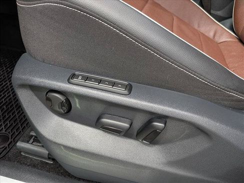 Certified 2024 Volkswagen Tiguan SEL R-Line w/ MDO Package, Two-Row AWD/4WD image 26