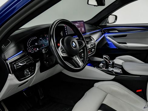 Used 2023 BMW M5 w/ Competition Package image 33