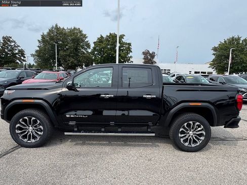 New 2026 GMC Canyon Denali AWD/4WD image 2