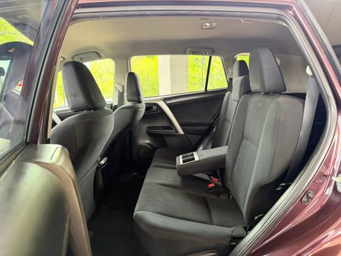 Used 2017 Toyota RAV4 LE w/ All Weather Liner Package image 21