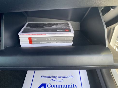 Used 2024 Toyota Corolla SE image 21