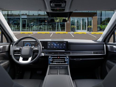 New 2026 Hyundai Santa Fe SE FWD image 11