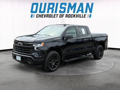 Used 2024 Chevrolet Silverado 1500 RST AWD/4WD image 2