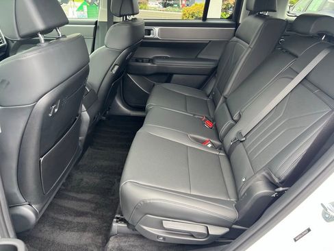 Certified 2025 Hyundai Santa Fe XRT AWD/4WD image 15