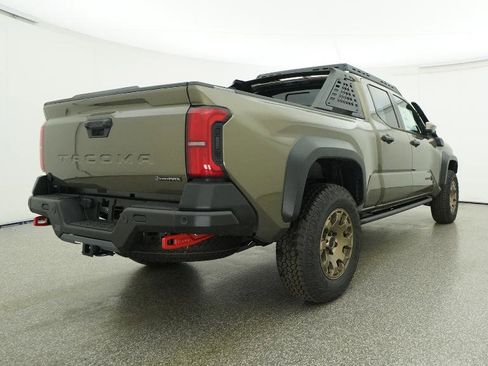 New 2025 Toyota Tacoma Trailhunter image 19