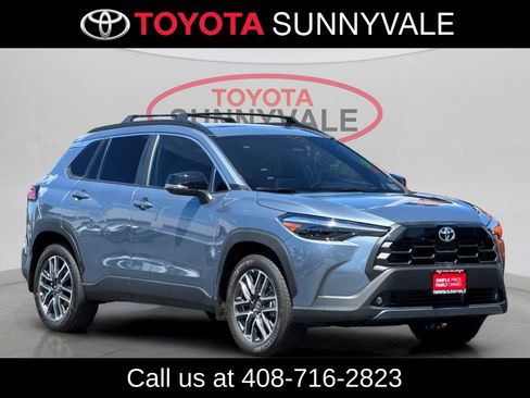 Used 2026 Toyota Corolla Cross XLE w/ Convenience Package AWD/4WD image 10
