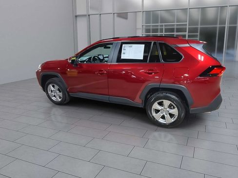 Used 2025 Toyota RAV4 XLE AWD/4WD image 6