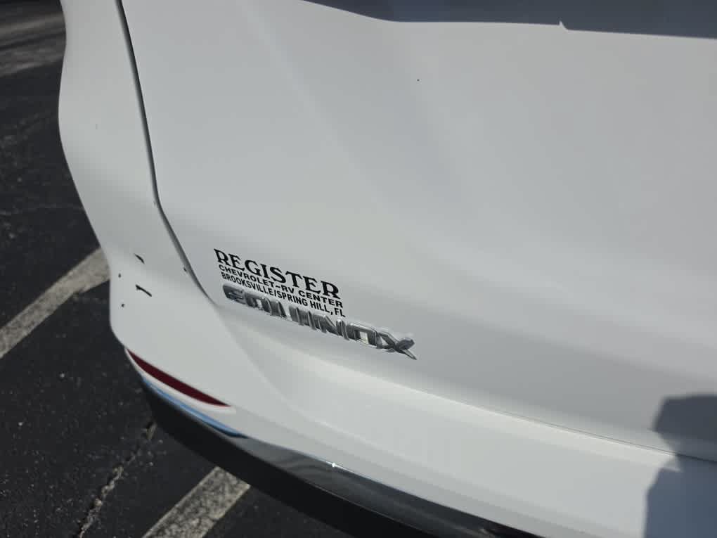 Used 2021 Chevrolet Equinox LT FWD image 17