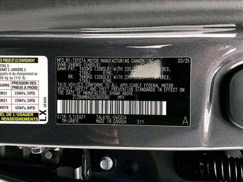 Used 2025 Lexus RX 350 Premium w/ Convenience Package FWD image 33
