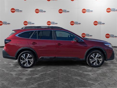 Used 2020 Subaru Outback Limited image 4
