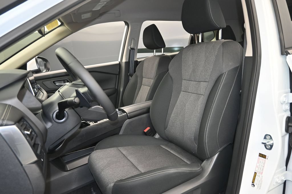 Certified 2026 Nissan Rogue SV AWD/4WD image 22