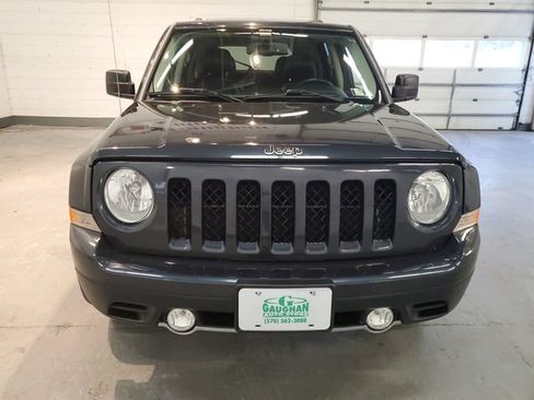Used 2016 Jeep Patriot High Altitude AWD/4WD image 9