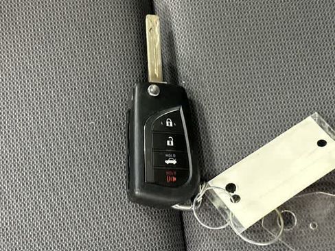 Used 2026 Toyota Corolla LE FWD image 32
