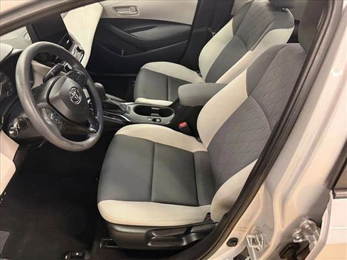 Used 2023 Toyota Corolla LE image 19